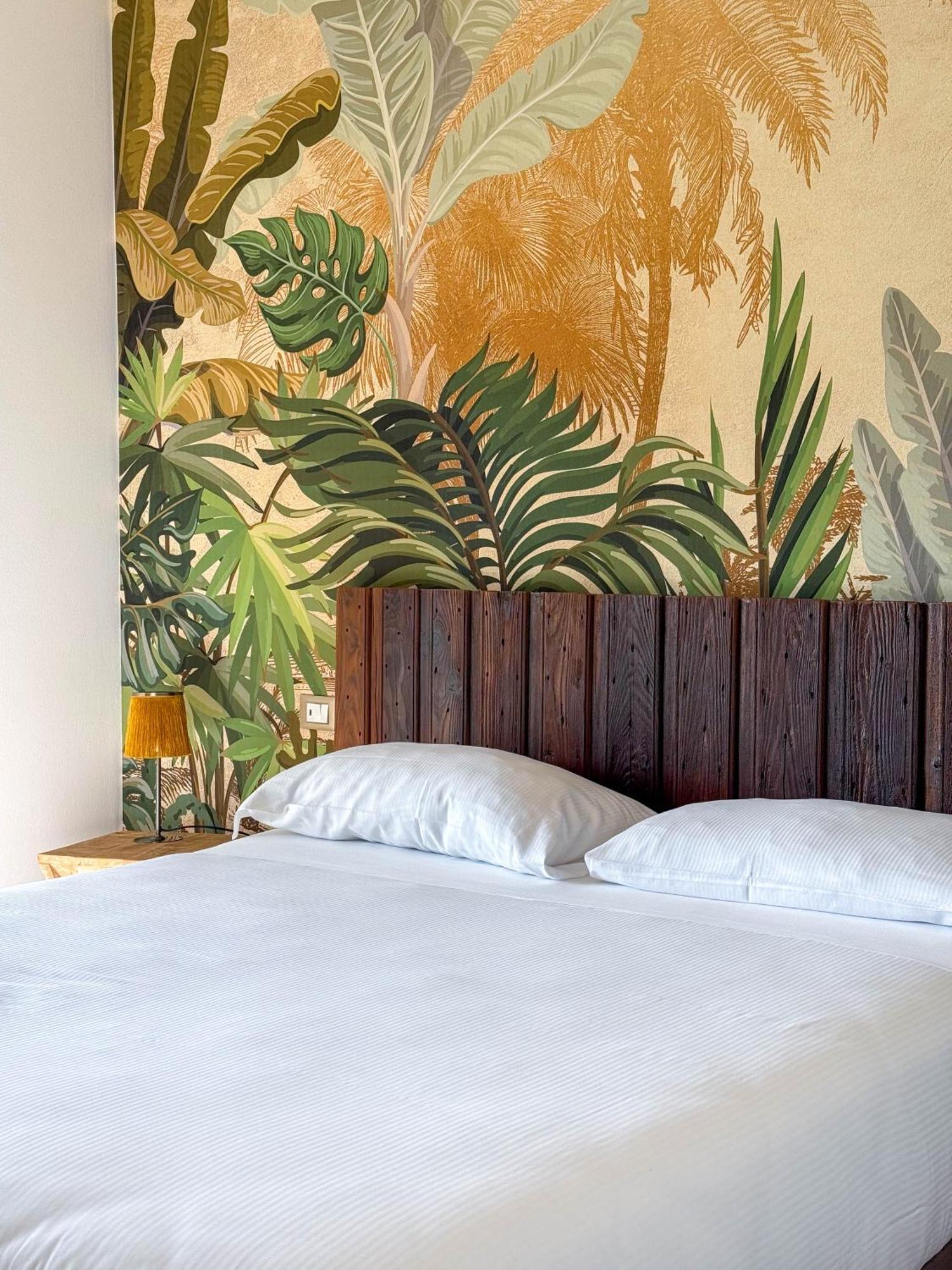 كاستلْنْيوفو ديل غارد Bed And Breakfast Le Giale الغرفة الصورة